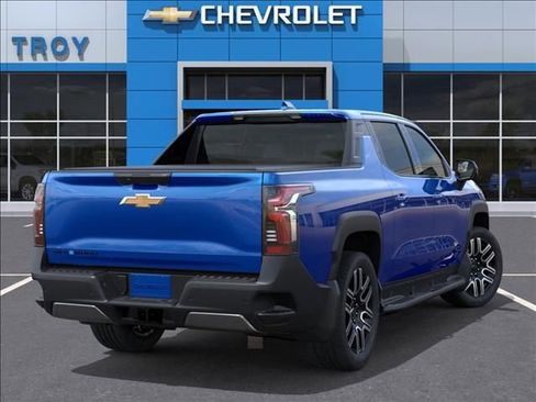 New 2026 Chevrolet Silverado EV LT w/ LPO, Utility Wall Package image 4