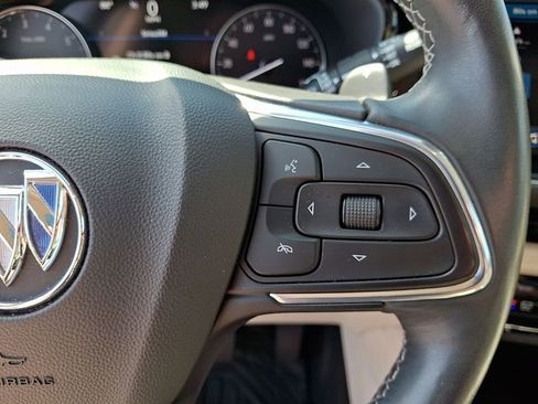 Used 2021 Buick Envision Essence w/ Technology Package I FWD image 21