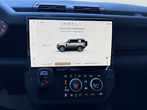 New 2026 Land Rover Defender 90 X-Dynamic SE AWD/4WD image 22