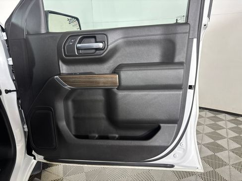 Used 2019 Chevrolet Silverado 1500 RST w/ All-Star Edition AWD/4WD image 25