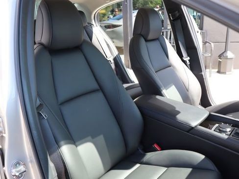 Used 2025 MAZDA MAZDA3 s FWD image 12