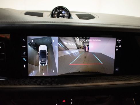 Used 2025 Porsche Cayenne Turbo image 31