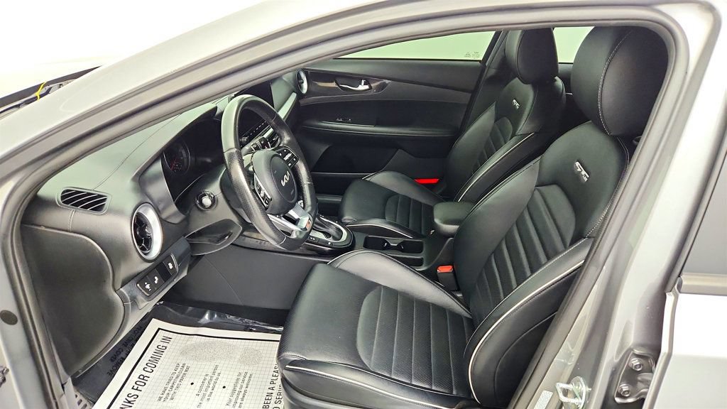 Used 2024 Kia Forte GT-Line w/ GT-Line Premium Package FWD image 20