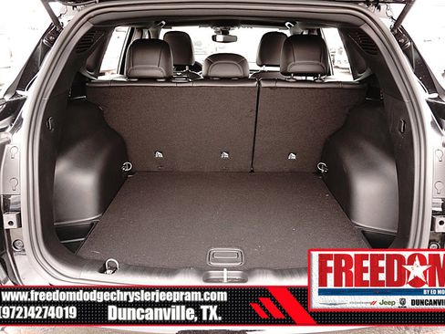 New 2026 Jeep Compass Latitude image 45