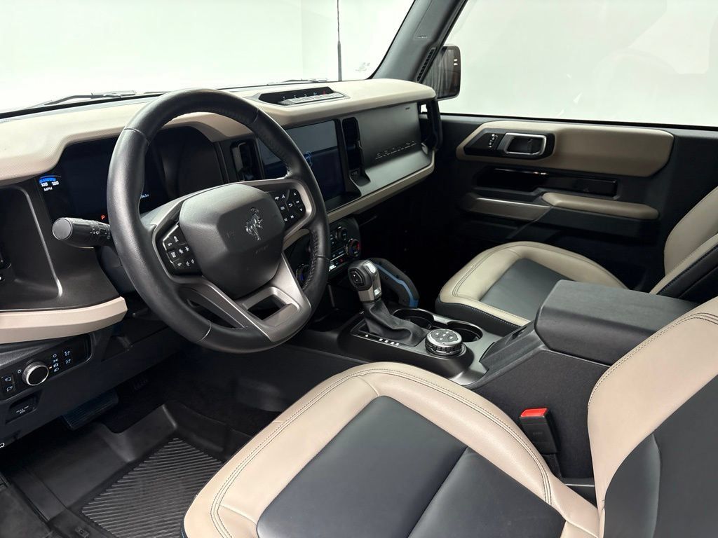 Used 2023 Ford Bronco Wildtrak AWD/4WD image 5
