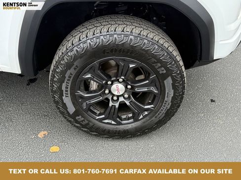 Used 2023 GMC Canyon Elevation image 15
