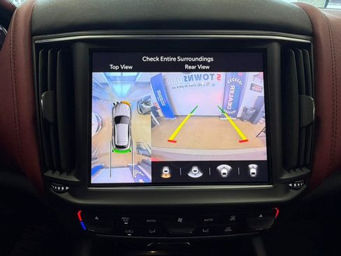 Used 2022 Maserati Levante Modena AWD/4WD image 54