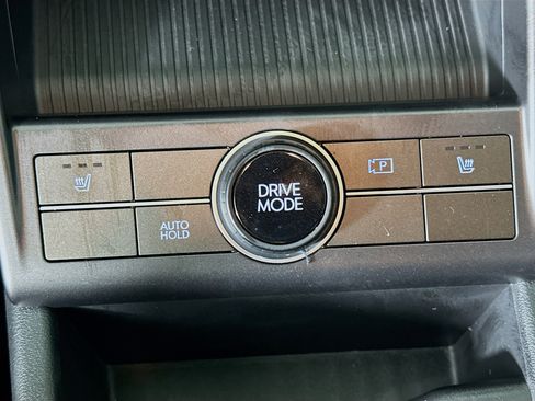 Used 2024 Hyundai Kona SEL FWD image 35