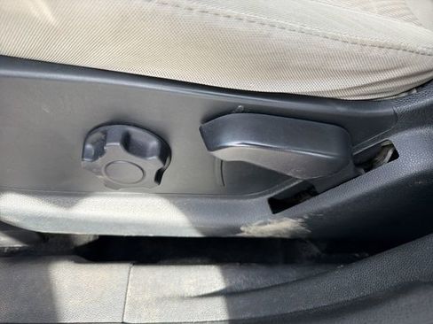Used 2021 Ford EcoSport S AWD/4WD image 15