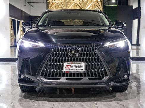 Used 2025 Lexus NX 350 AWD w/ Accessory Package (2T) image 3
