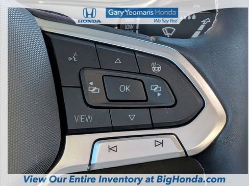 Used 2024 Volkswagen Taos SE image 26