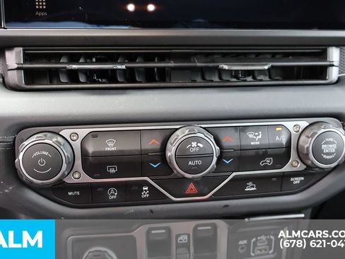 Used 2026 Jeep Gladiator Mojave AWD/4WD image 35