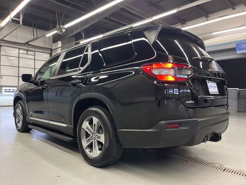 Used 2023 Honda Pilot EX-L image 5