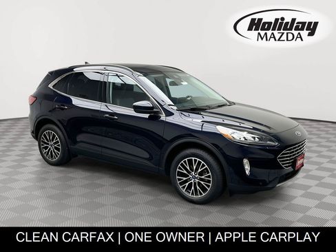 Used 2021 Ford Escape Titanium FWD image 1
