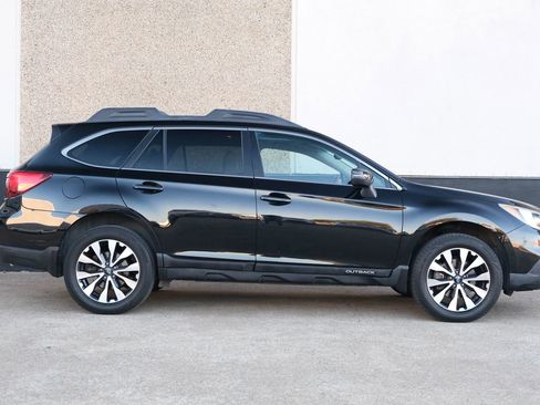 Used 2016 Subaru Outback 2.5i Limited image 11