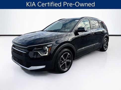 Used 2023 Kia Niro EX image 3