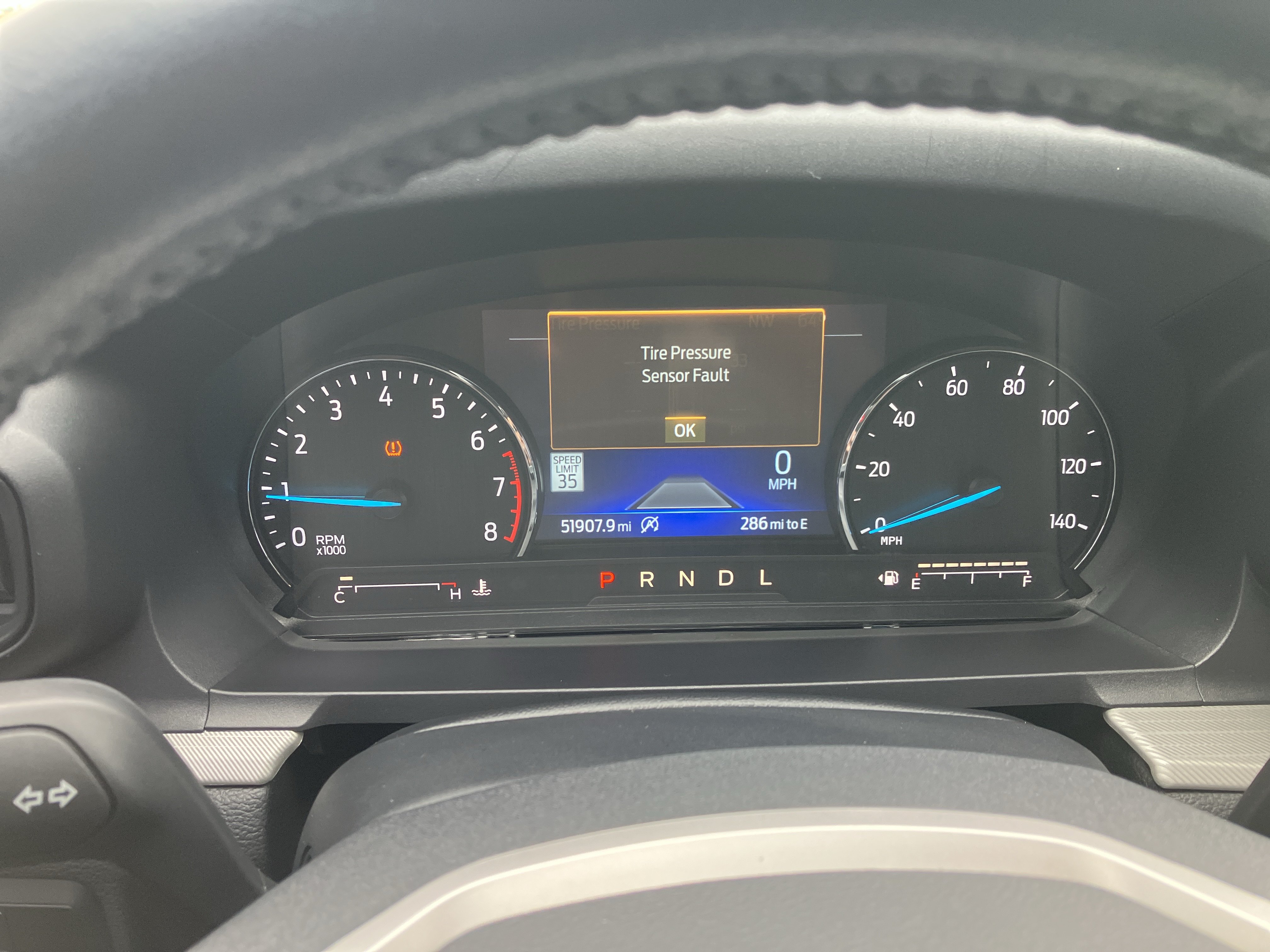 Used 2021 Ford Explorer XLT w/ Equipment Group 202A AWD/4WD image 23