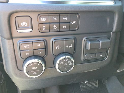 New 2025 Chevrolet Tahoe Z71 w/ Z71 Off-Road Package image 18