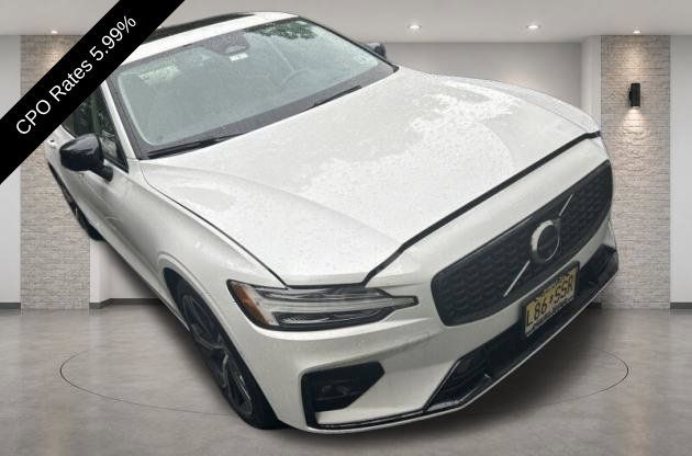 Used 2024 Volvo S60 B5 Ultimate AWD/4WD image 15