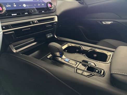 Certified 2026 Lexus RX 350h w/ Convenience Package image 18