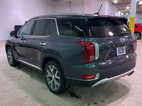 Used 2020 Hyundai Palisade SEL w/ Premium Package image 2