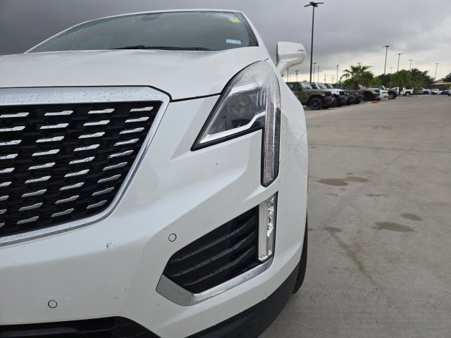 Used 2022 Cadillac XT5 Premium Luxury FWD image 3