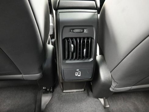 Used 2024 Dodge Hornet GT image 37