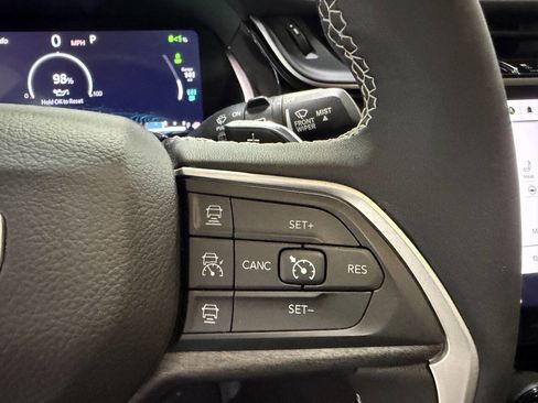 Used 2022 Jeep Grand Cherokee Limited 4xe image 19