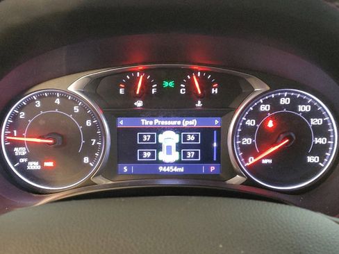 Used 2019 GMC Terrain SLT w/ Preferred Package AWD/4WD image 23