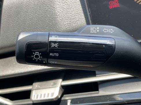 New 2026 Kia Sportage LX FWD image 33
