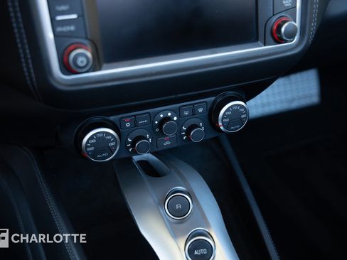 Used 2016 Ferrari California T image 28