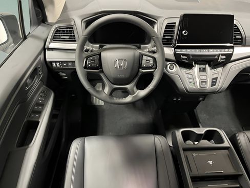 New 2026 Honda Odyssey EX-L image 14