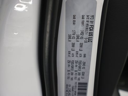 Used 2018 Dodge Durango SXT w/ Quick Order Package 2BB AWD/4WD image 57