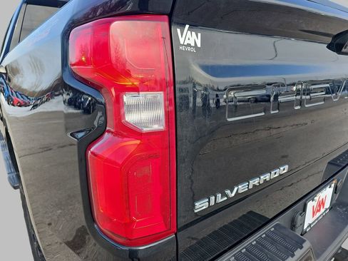 Used 2023 Chevrolet Silverado 1500 LT Trail Boss w/ Protection Package image 39