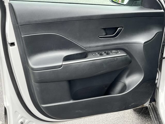 Used 2025 Hyundai Kona SEL AWD/4WD image 22