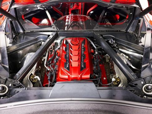 Used 2023 Chevrolet Corvette Stingray Premium Cpe w/ Z51 Performance Package image 22