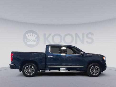 Used 2023 Chevrolet Silverado 1500 High Country w/ Z71 Off-Road Package AWD/4WD image 12