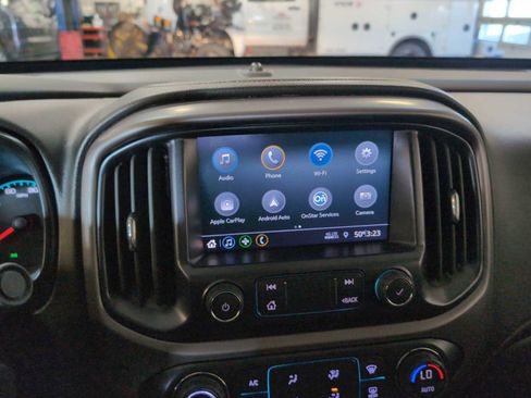 Used 2022 GMC Canyon AT4 w/ Trailering Package AWD/4WD image 14