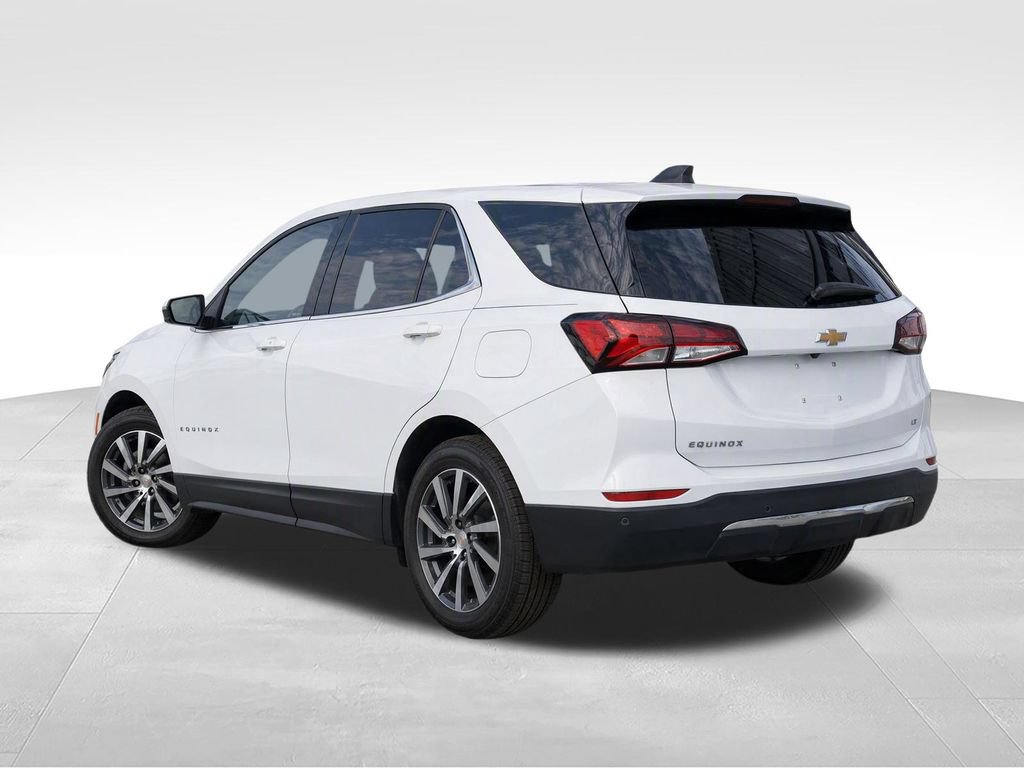 Used 2024 Chevrolet Equinox LT w/ LPO, Floor Liner Package FWD image 8