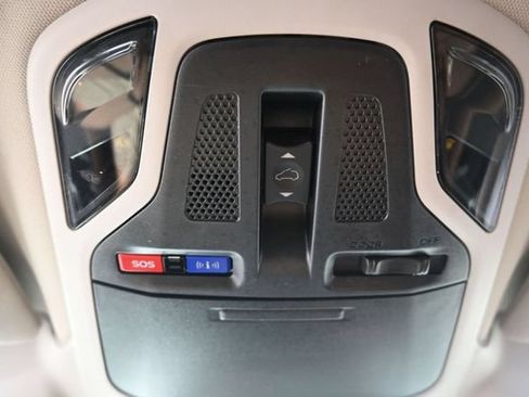 Used 2021 Subaru Outback Touring XT AWD/4WD image 30