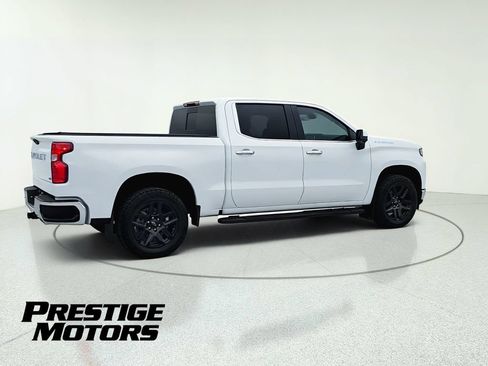 Used 2019 Chevrolet Silverado 1500 LTZ w/ LTZ Premium Package AWD/4WD image 8