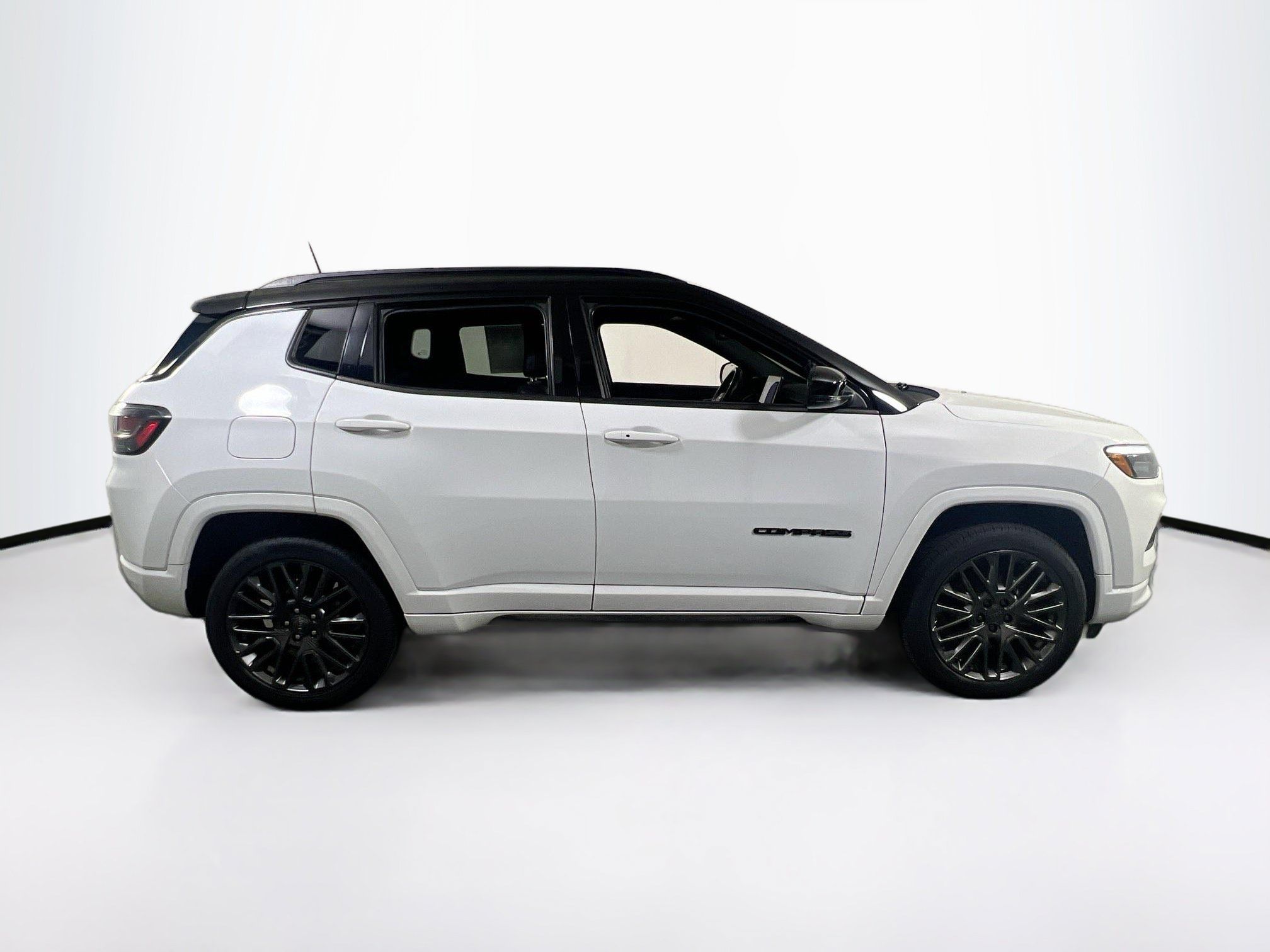 Used 2022 Jeep Compass High Altitude AWD/4WD image 4