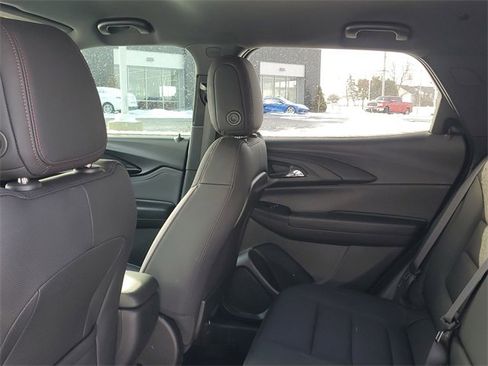 Certified 2023 Chevrolet TrailBlazer RS w/ Convenience Package image 9