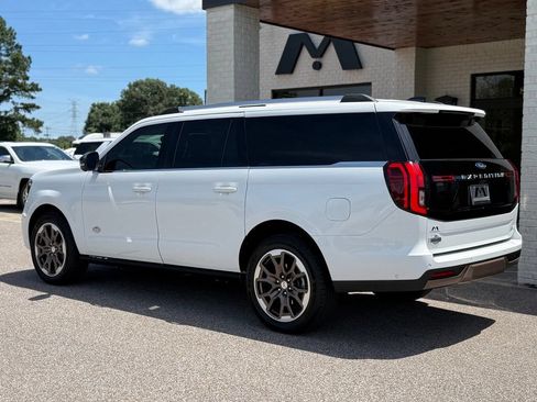 Used 2025 Ford Expedition Max King Ranch AWD/4WD image 11