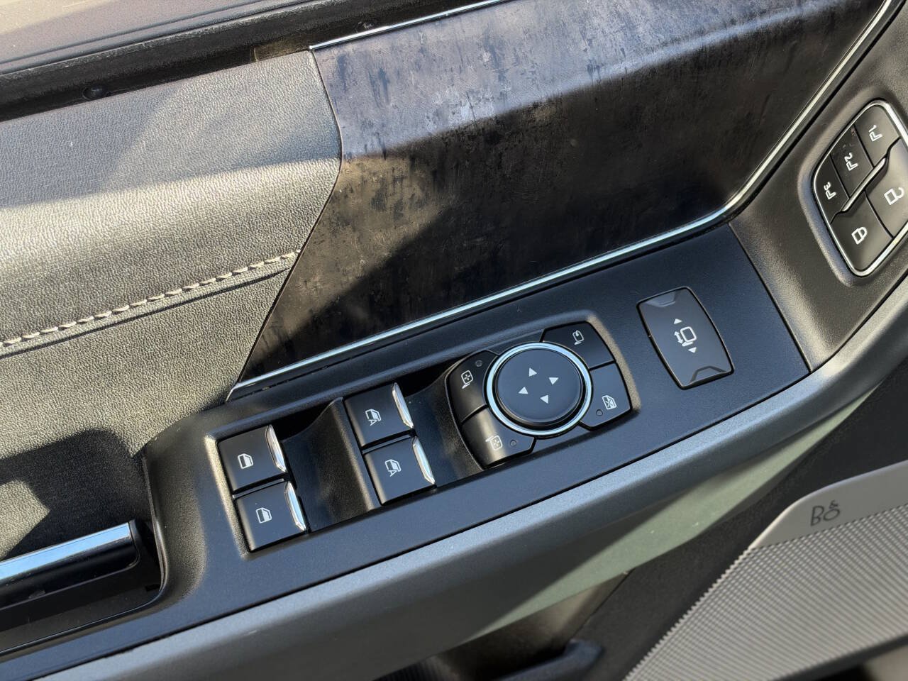 Used 2023 Ford F250 Lariat AWD/4WD image 20