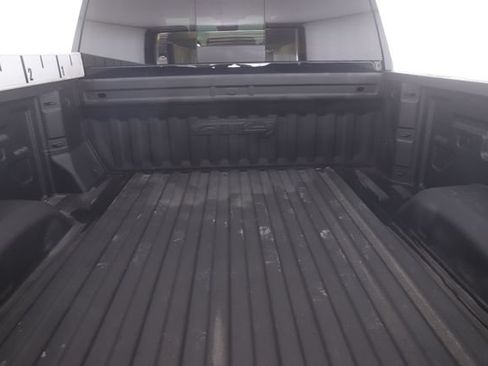 Used 2024 GMC Sierra 2500 AT4 w/ AT4 Premium Plus Package AWD/4WD image 31
