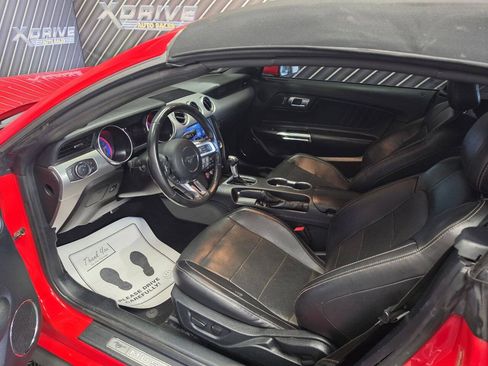 Used 2020 Ford Mustang Premium RWD image 16
