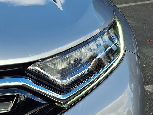 Used 2022 Honda CR-V Touring image 9