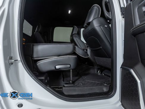 Used 2025 RAM 3500 Laramie w/ Night Edition image 34