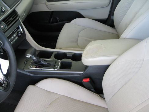 Used 2016 Kia Optima LX FWD image 20